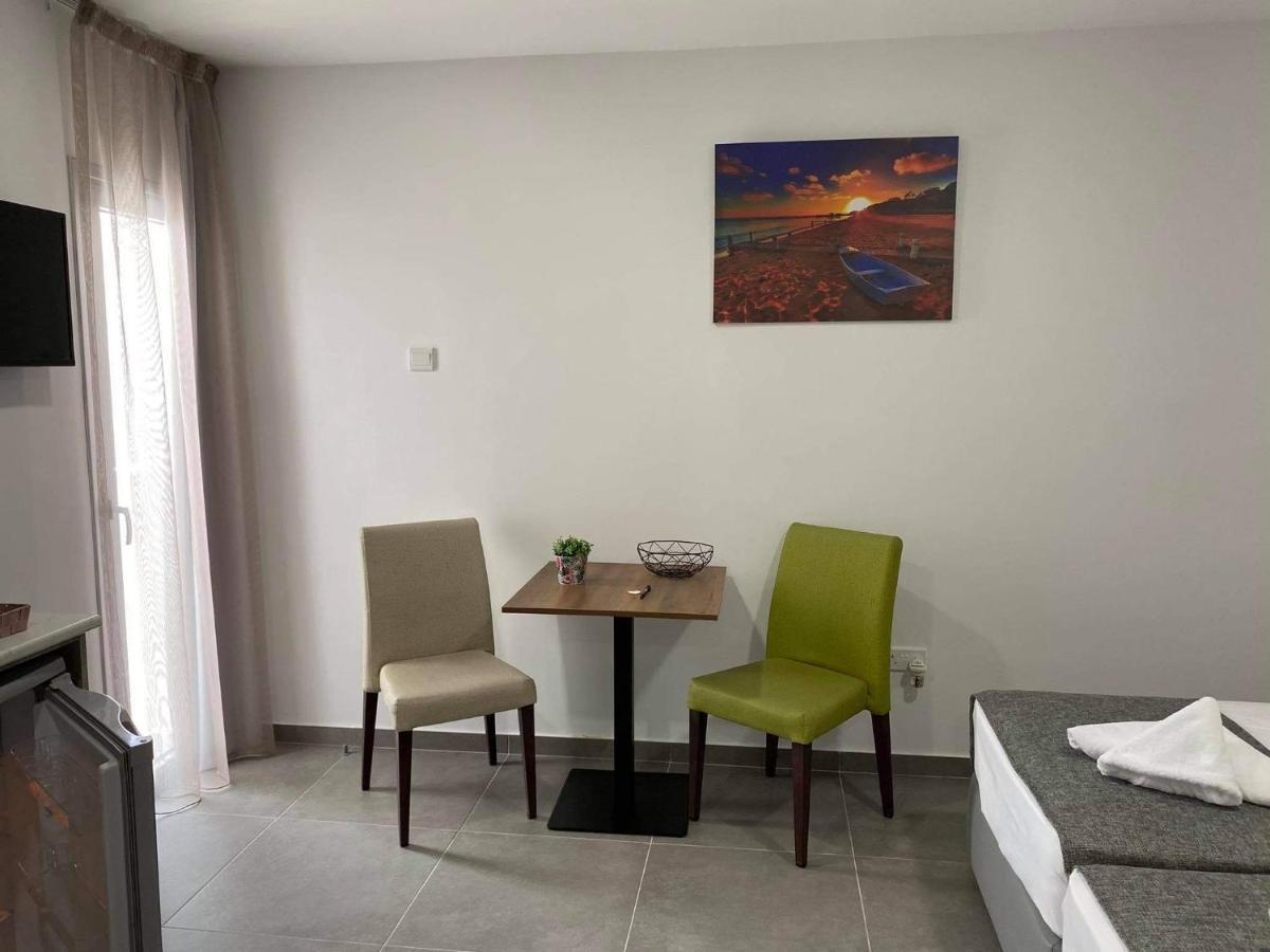 Ellenapa Apts & Studios Ajia Napa Zewnętrze zdjęcie